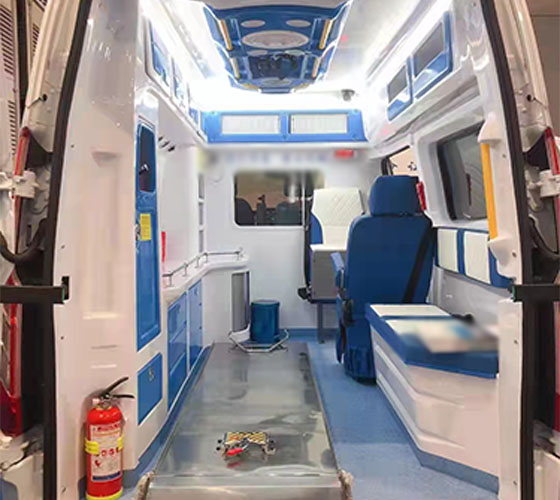 保川县车辆内部展示